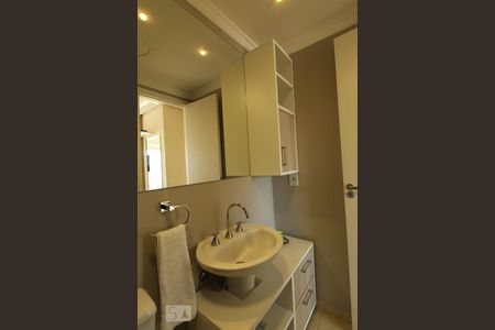 Apartamento para alugar com 62m², 2 quartos e 1 vagaBanheiro da suíte