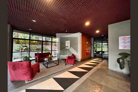 Apartamento para alugar com 98m², 2 quartos e 1 vaga Apartamento para alugar com 98m², 2 quartos e 1 vagaHall social