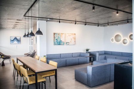 Studio para alugar com 16m², 1 quarto e sem vaga Studio para alugar com 16m², 1 quarto e sem vagaÁrea comum - Salão de festas