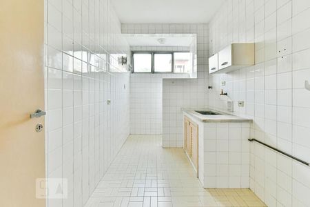 Cozinha de kitnet/studio para alugar com 1 quarto, 30m² em Vila Buarque, São Paulo