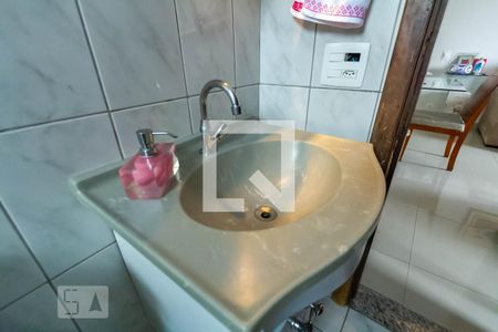 Apartamento à venda com 50m², 2 quartos e 1 vaga Apartamento à venda com 50m², 2 quartos e 1 vagaBanheiro