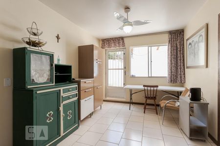 Casa à venda com 400m², 4 quartos e sem vaga Casa à venda com 400m², 4 quartos e sem vagaSala de Jantar