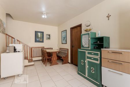 Casa à venda com 400m², 4 quartos e sem vaga Casa à venda com 400m², 4 quartos e sem vagaSala de Jantar