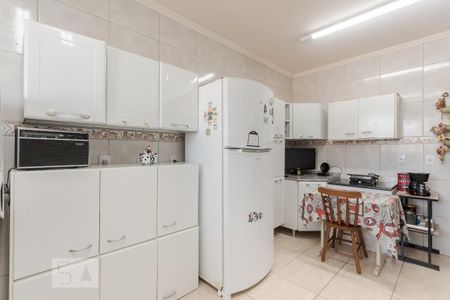 Casa à venda com 400m², 4 quartos e sem vaga Casa à venda com 400m², 4 quartos e sem vagaCozinha