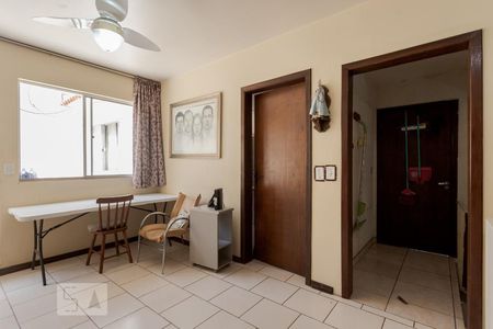 Casa à venda com 400m², 4 quartos e sem vaga Casa à venda com 400m², 4 quartos e sem vagaSala de Jantar