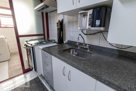 Apartamento para alugar com 96m², 3 quartos e 2 vagasCozinha - Pia