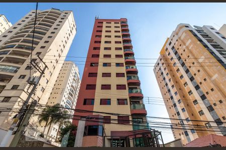 Apartamento para alugar com 96m², 3 quartos e 2 vagasFachada