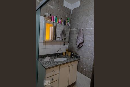Apartamento à venda com 70m², 1 quarto e sem vaga Apartamento à venda com 70m², 1 quarto e sem vagaBanheiro