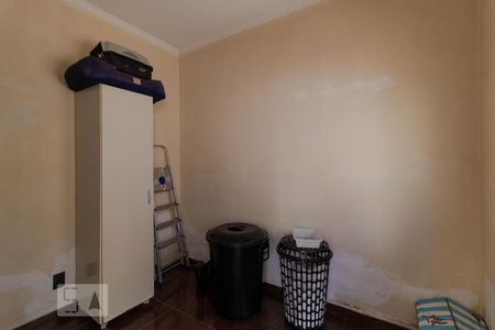 Casa à venda com 264m², 4 quartos e 2 vagas Casa à venda com 264m², 4 quartos e 2 vagasQuarto de Serviço