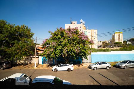 Casa à venda com 264m², 4 quartos e 2 vagas Casa à venda com 264m², 4 quartos e 2 vagasVista da Sacada da Suíte