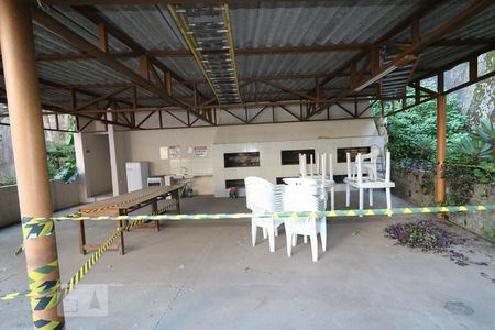 Apartamento à venda com 60m², 2 quartos e 1 vagaÁrea comum - Churrasqueira