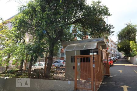 Apartamento à venda com 60m², 2 quartos e 1 vagaFachada e portaria