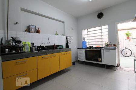Casa à venda com 225m², 3 quartos e 3 vagasCozinha