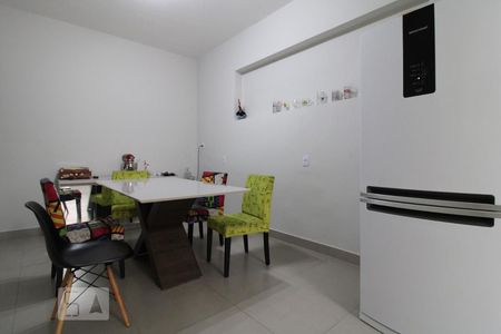 Casa à venda com 225m², 3 quartos e 3 vagasCozinha