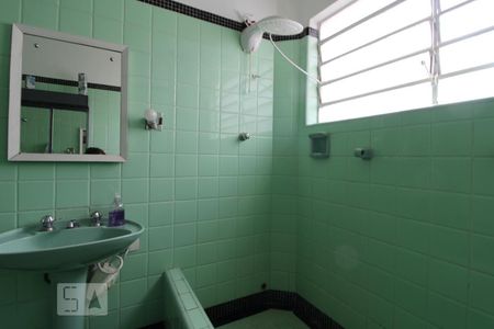 Casa à venda com 225m², 3 quartos e 3 vagasBanheiro 1