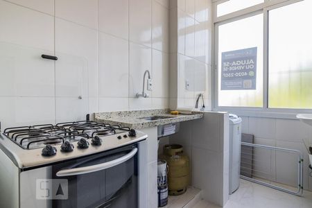Cozinha de kitnet/studio para alugar com 1 quarto, 26m² em Centro Histórico, Porto Alegre