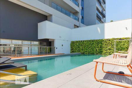 Studio para alugar com 24m², 1 quarto e sem vaga Studio para alugar com 24m², 1 quarto e sem vagaPiscina