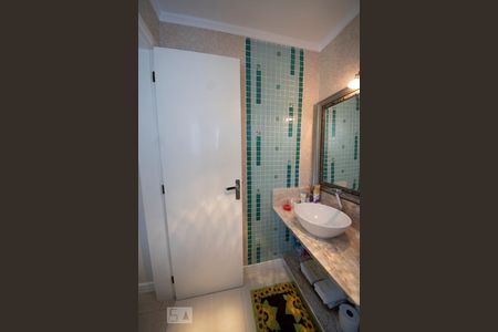 Casa à venda com 680m², 3 quartos e 2 vagasLavabo