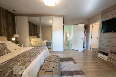 Casa à venda com 680m², 3 quartos e 2 vagasQuarto 3 Suíte