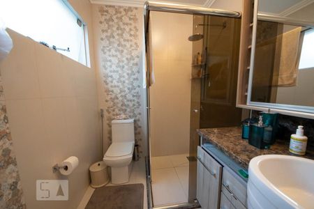 Casa à venda com 680m², 3 quartos e 2 vagasBanheiro da Suíte