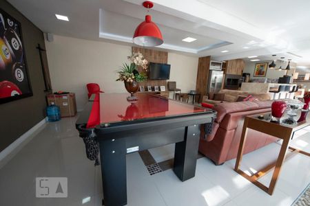 Casa à venda com 680m², 3 quartos e 2 vagasÁrea comum - Salão de festas