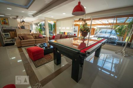 Casa à venda com 680m², 3 quartos e 2 vagasSalão de festas