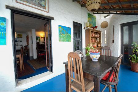 Casa à venda com 500m², 6 quartos e sem vaga Casa à venda com 500m², 6 quartos e sem vagaVaranda da Sala