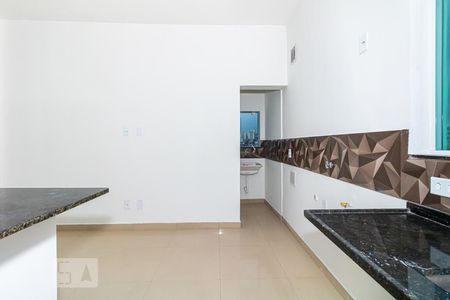 Sala e Cozinha de apartamento para alugar com 1 quarto, 45m² em Vila Isolina Mazzei, São Paulo