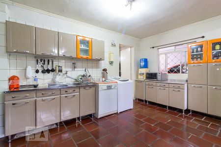 Casa à venda com 136m², 3 quartos e 1 vaga Casa à venda com 136m², 3 quartos e 1 vagaCozinha