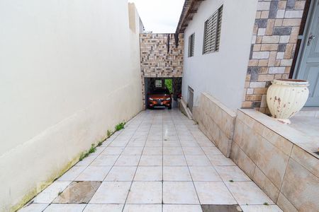 Casa à venda com 136m², 3 quartos e 1 vaga Casa à venda com 136m², 3 quartos e 1 vagaGaragem