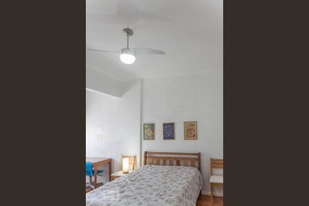 Apartamento à venda com 160m², 3 quartos e 1 vagaQuarto 2