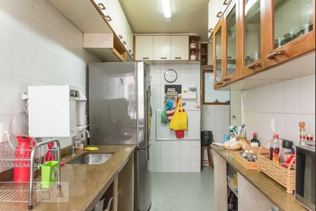 Apartamento à venda com 160m², 3 quartos e 1 vagaCozinha 
