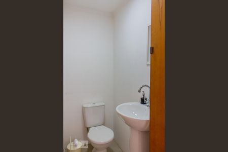 Apartamento à venda com 130m², 2 quartos e 2 vagas Apartamento à venda com 130m², 2 quartos e 2 vagasLavabo