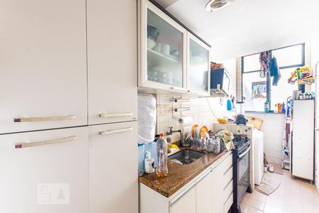 Apartamento à venda com 60m², 2 quartos e 1 vagaCozinha 