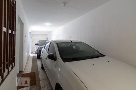 Casa à venda com 250m², 3 quartos e 2 vagas Casa à venda com 250m², 3 quartos e 2 vagasGaragem