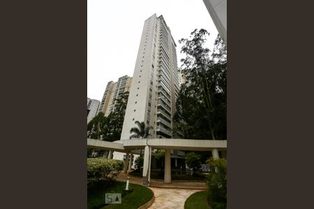 Apartamento para alugar com 138m², 3 quartos e 2 vagasFachada