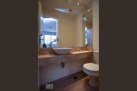 Apartamento para alugar com 138m², 3 quartos e 2 vagasLavabo