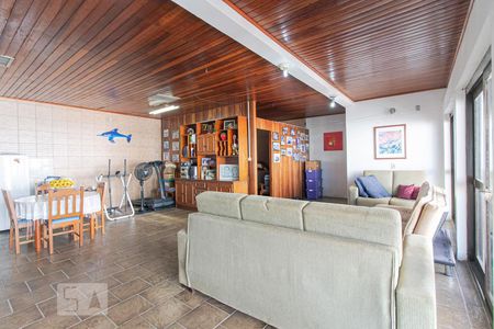 Casa à venda com 335m², 4 quartos e 3 vagasSala 2