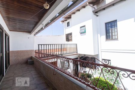 Casa à venda com 335m², 4 quartos e 3 vagasSacada