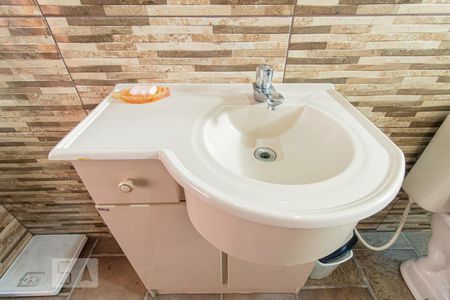 Casa à venda com 335m², 4 quartos e 3 vagasBanheiro 3