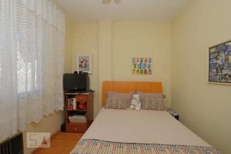 Apartamento à venda com 69m², 2 quartos e 1 vagaQuarto 2