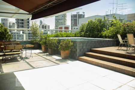 Apartamento à venda com 510m², 4 quartos e 6 vagas Apartamento à venda com 510m², 4 quartos e 6 vagasVaranda gourmet