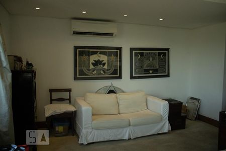 Apartamento à venda com 510m², 4 quartos e 6 vagas Apartamento à venda com 510m², 4 quartos e 6 vagasSuíte 3