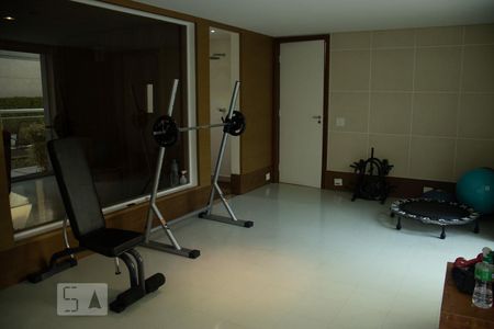Apartamento à venda com 510m², 4 quartos e 6 vagas Apartamento à venda com 510m², 4 quartos e 6 vagasAcademia