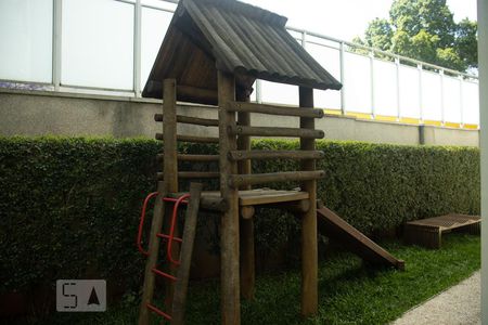 Apartamento à venda com 510m², 4 quartos e 6 vagas Apartamento à venda com 510m², 4 quartos e 6 vagasÁrea Comum - Playground