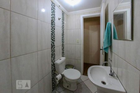 Casa à venda com 200m², 6 quartos e 3 vagas Casa à venda com 200m², 6 quartos e 3 vagasBanheiro Social 2
