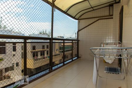 Apartamento à venda com 420m², 3 quartos e 3 vagasVaranda da Suíte 2