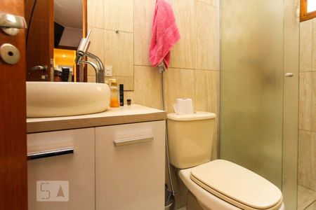 Casa à venda com 160m², 2 quartos e 4 vagasBanheiro da Suite