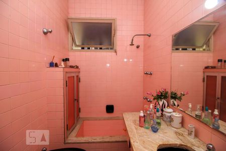 Apartamento à venda com 169m², 3 quartos e sem vaga Apartamento à venda com 169m², 3 quartos e sem vagaBanheiro Social 2