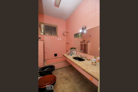 Apartamento à venda com 169m², 3 quartos e sem vaga Apartamento à venda com 169m², 3 quartos e sem vagaBanheiro Social 2